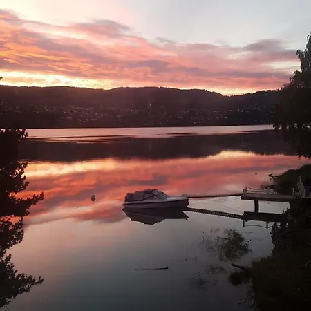Idyllic Snekkerstuvarpet With Its Own Pier * Lillehammer