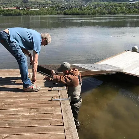 Hébergement de vacances Idyllic Snekkerstuvarpet With Its Own Pier