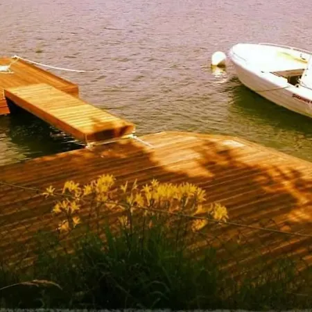 Hébergement de vacances Idyllic Snekkerstuvarpet With Its Own Pier