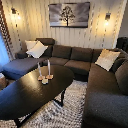 Idyllic Snekkerstuvarpet With Its Own Pier Lillehammer